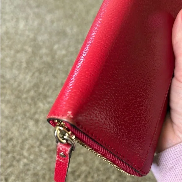 Kate Spade Neda Wellesley Continental Leather Bright Apple Red Zip Around Wallet - Picture 6 of 13